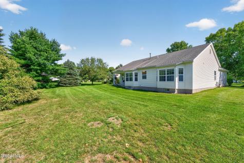 12 Danbury Court Clifton Park NY 12065