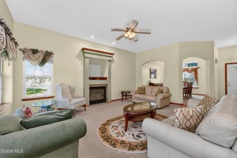 12 Danbury Court Clifton Park NY 12065