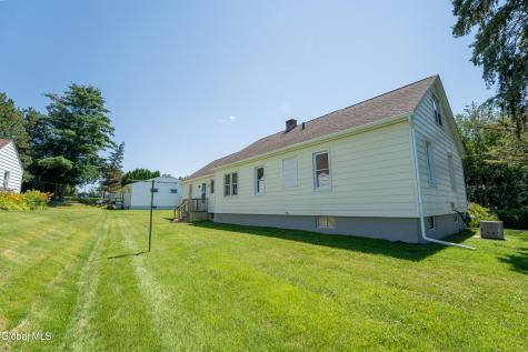 10 Highland Road Amsterdam NY 12010