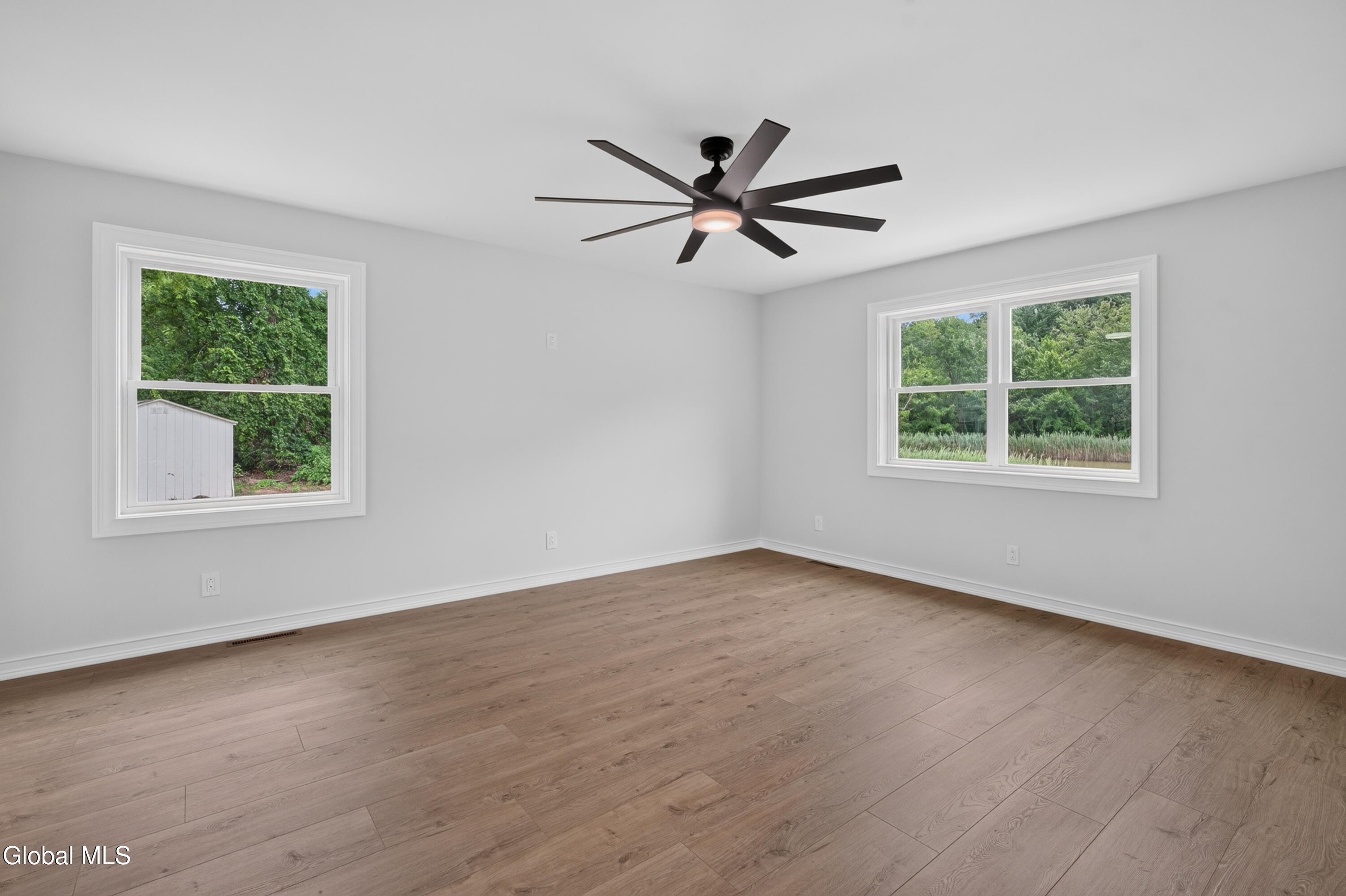 11 Mcdermott Road Mechanicville NY 12118