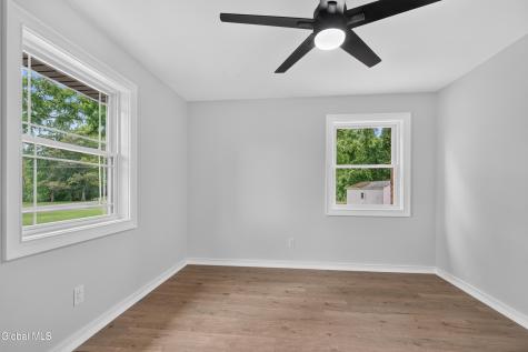 11 Mcdermott Road Mechanicville NY 12118