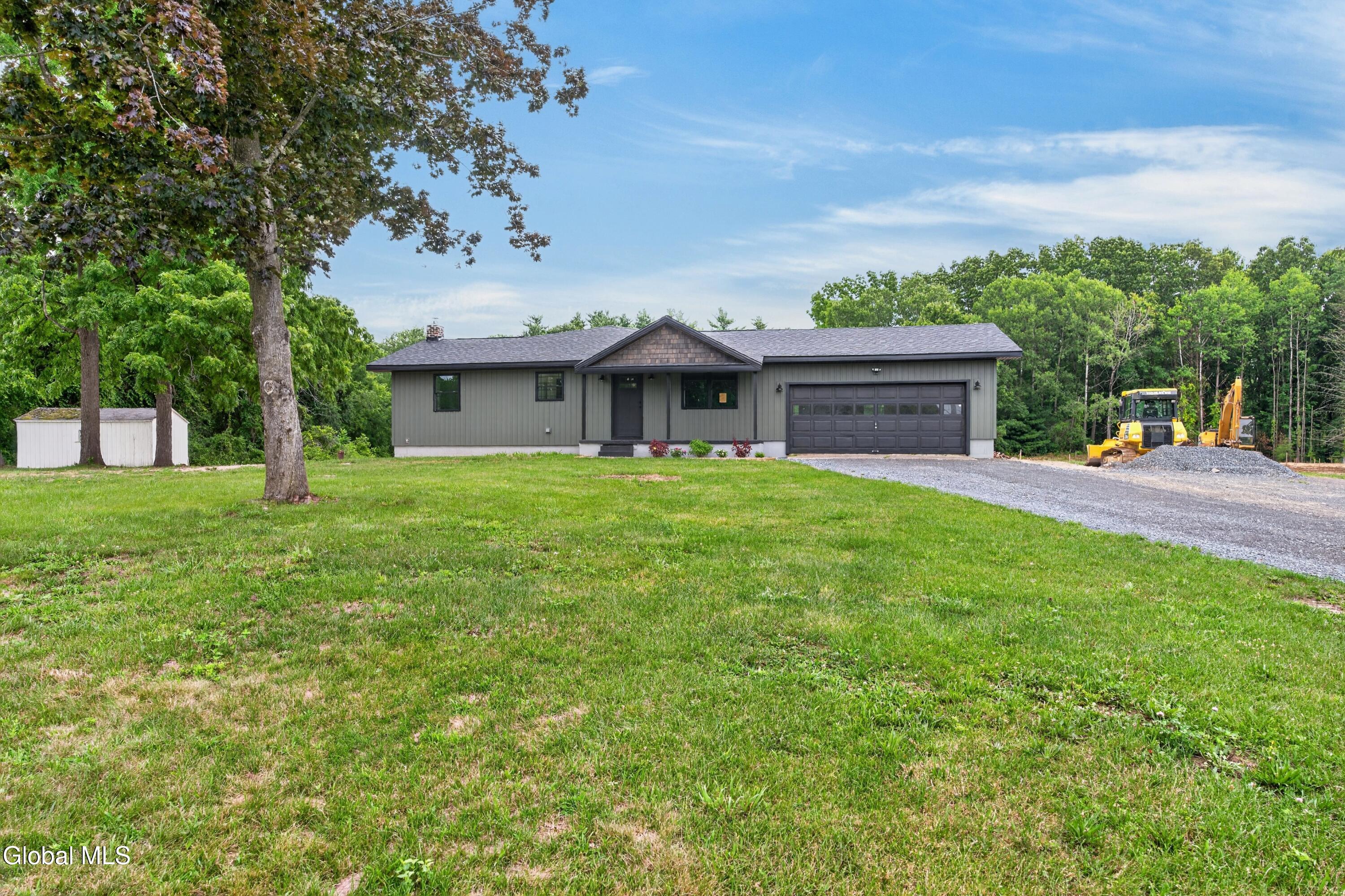 11 Mcdermott Road Mechanicville NY 12118
