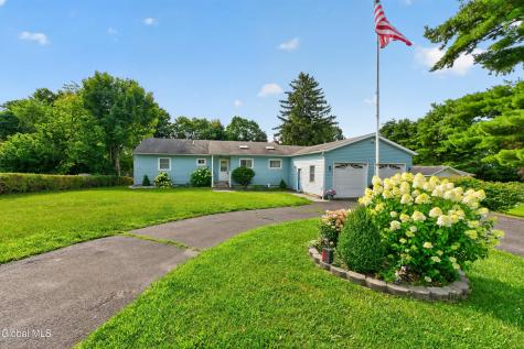 5 Crescent Lane Troy NY 12180