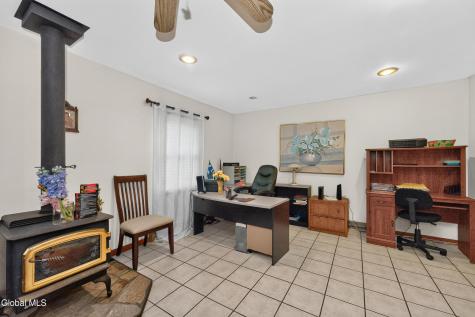 5 Crescent Lane Troy NY 12180