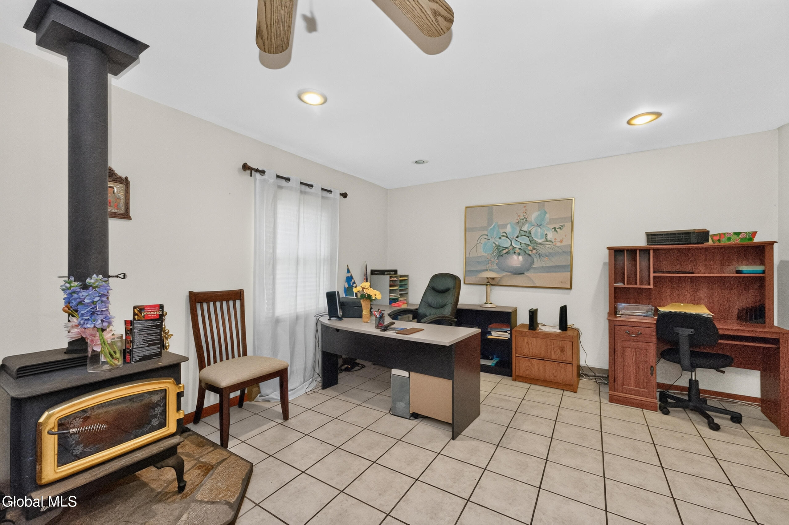 5 Crescent Lane Troy NY 12180