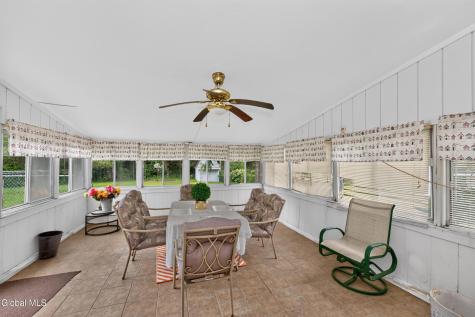 5 Crescent Lane Troy NY 12180