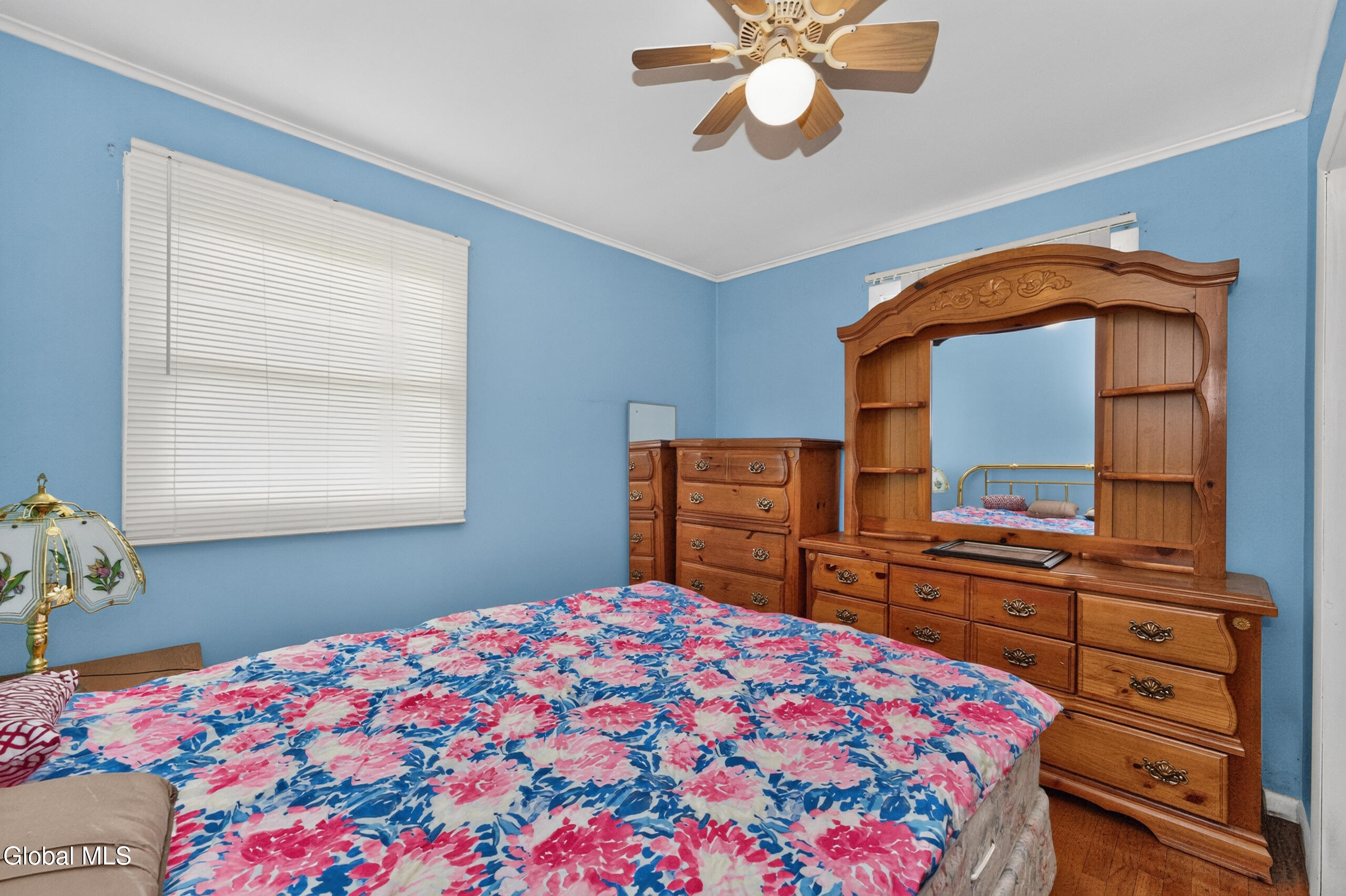 5 Crescent Lane Troy NY 12180