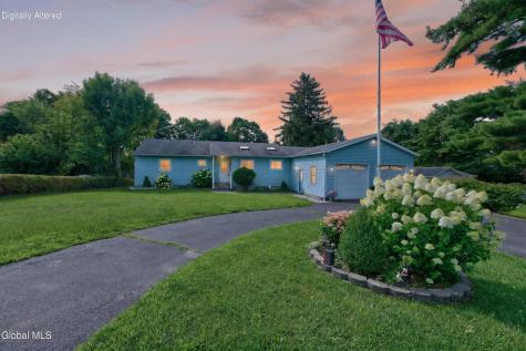 5 Crescent Lane Troy NY 12180