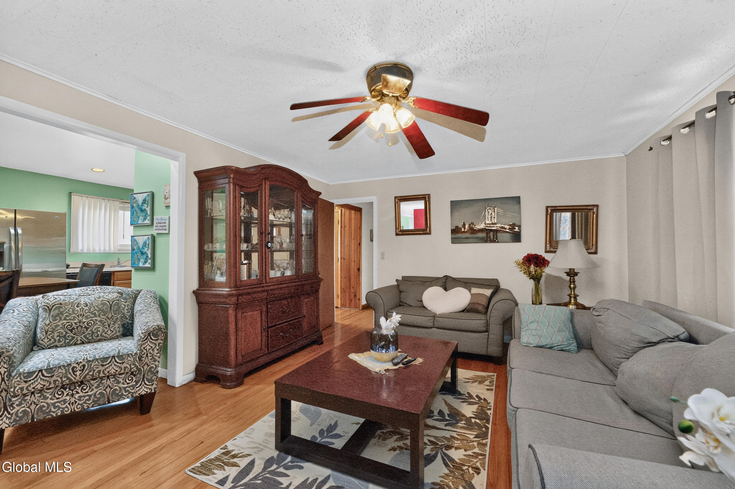 5 Crescent Lane Troy NY 12180