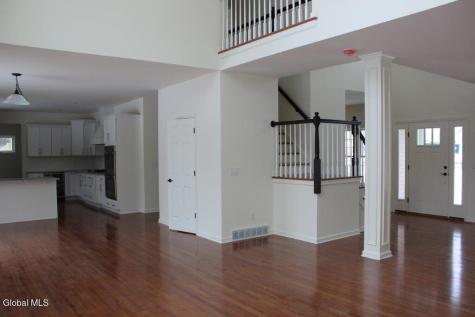 11 Jack Drive Mechanicville NY 12118