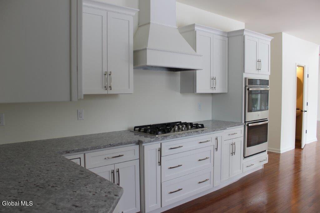 11 Jack Drive Mechanicville NY 12118