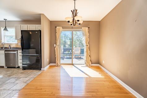 6 Cobblestone Lane Troy NY 12180