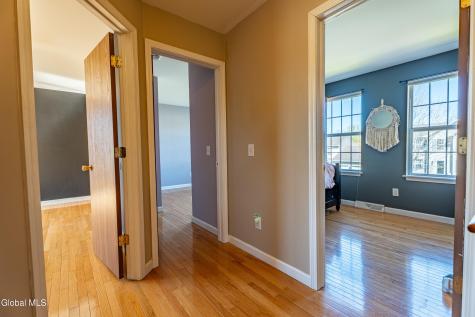 6 Cobblestone Lane Troy NY 12180
