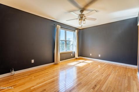 6 Cobblestone Lane Troy NY 12180