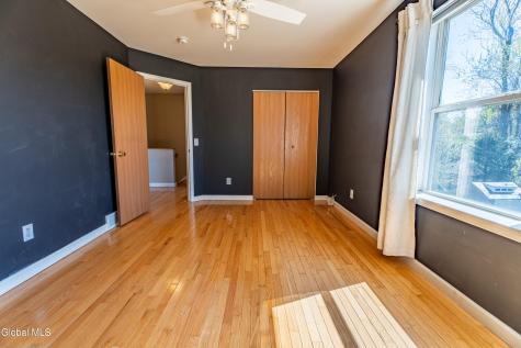6 Cobblestone Lane Troy NY 12180
