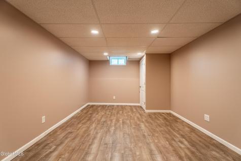 6 Cobblestone Lane Troy NY 12180