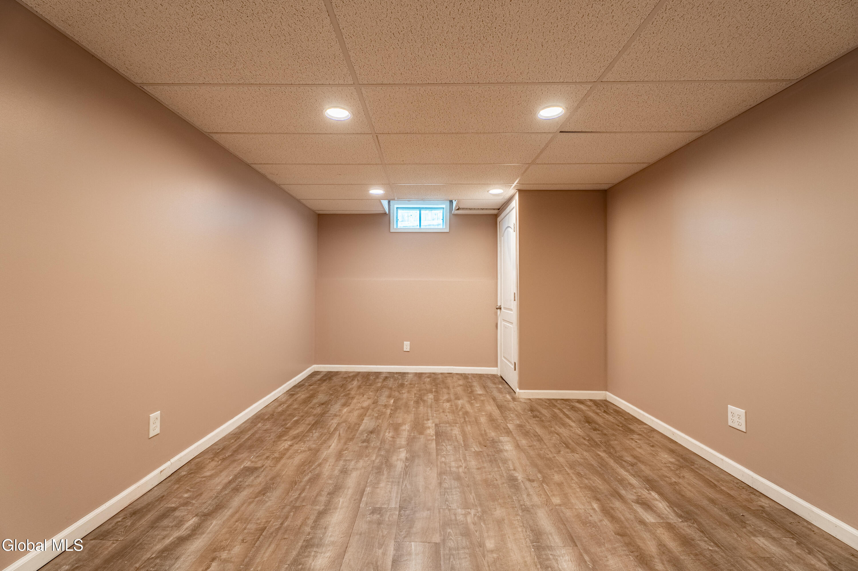6 Cobblestone Lane Troy NY 12180