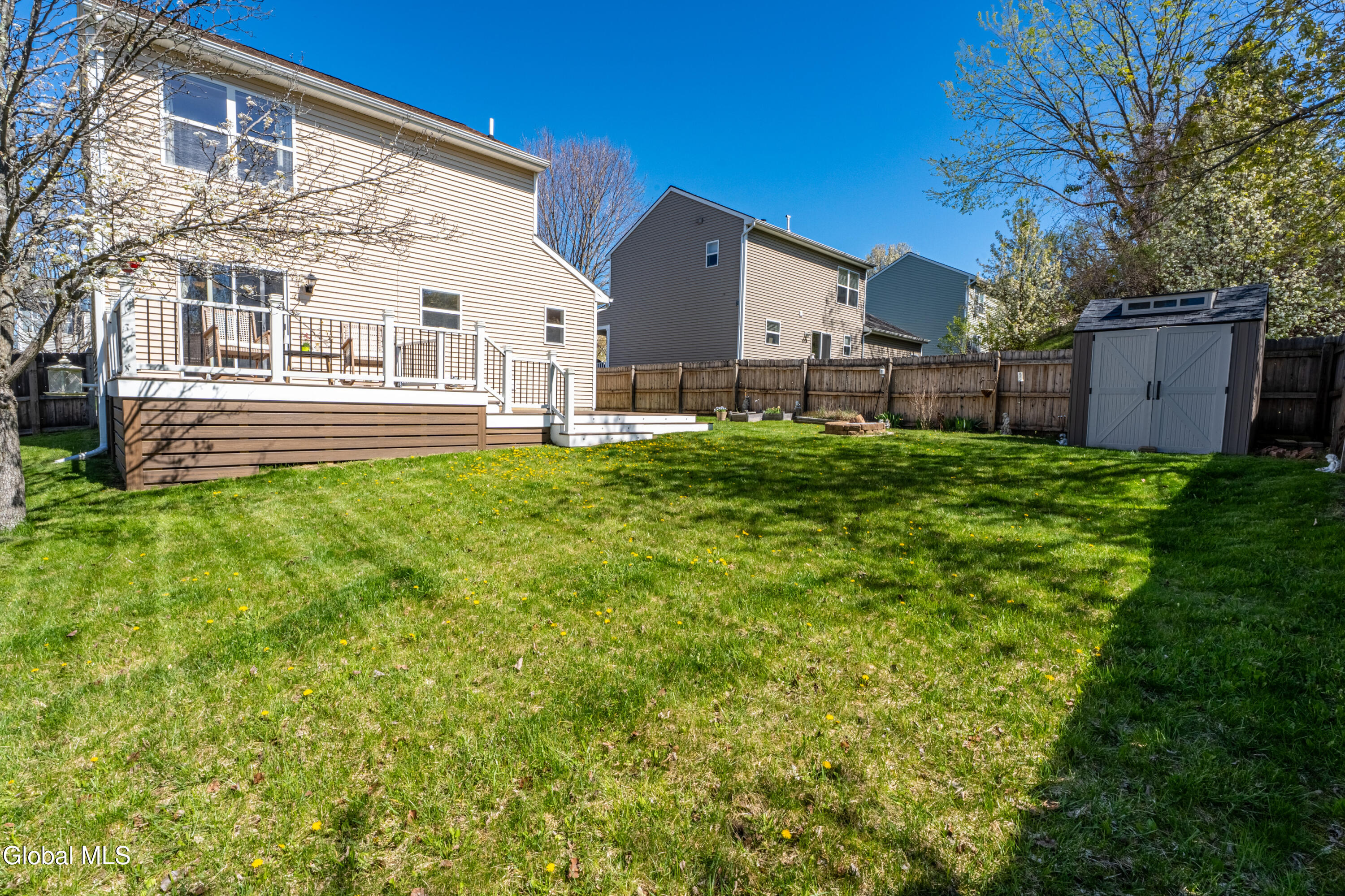 6 Cobblestone Lane Troy NY 12180