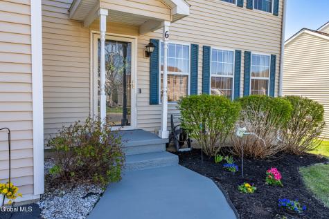 6 Cobblestone Lane Troy NY 12180
