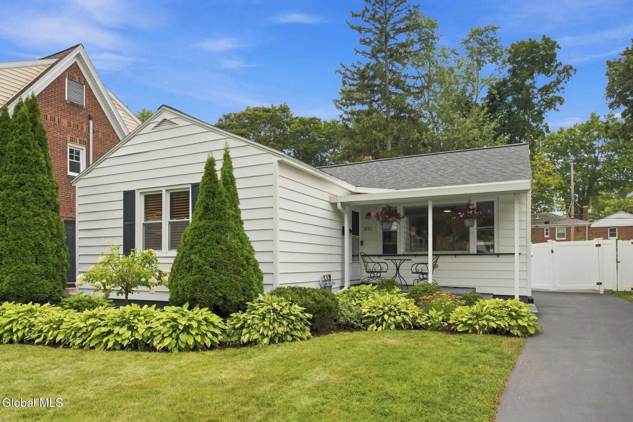 291 S Main Avenue Albany NY 12208