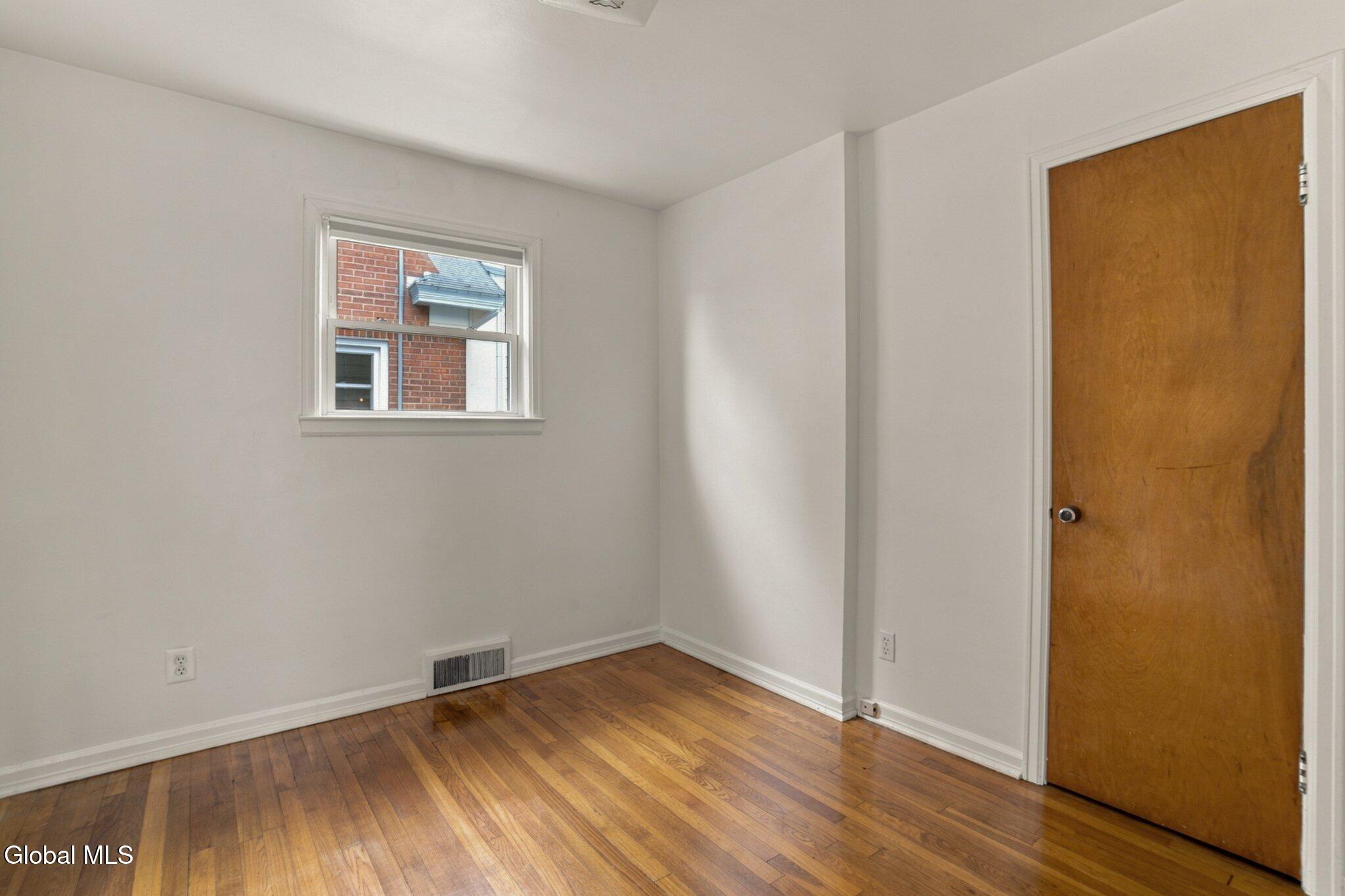 291 S Main Avenue Albany NY 12208