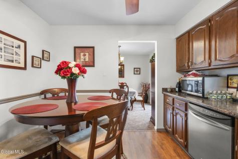 33 Abby Road Latham NY 12110