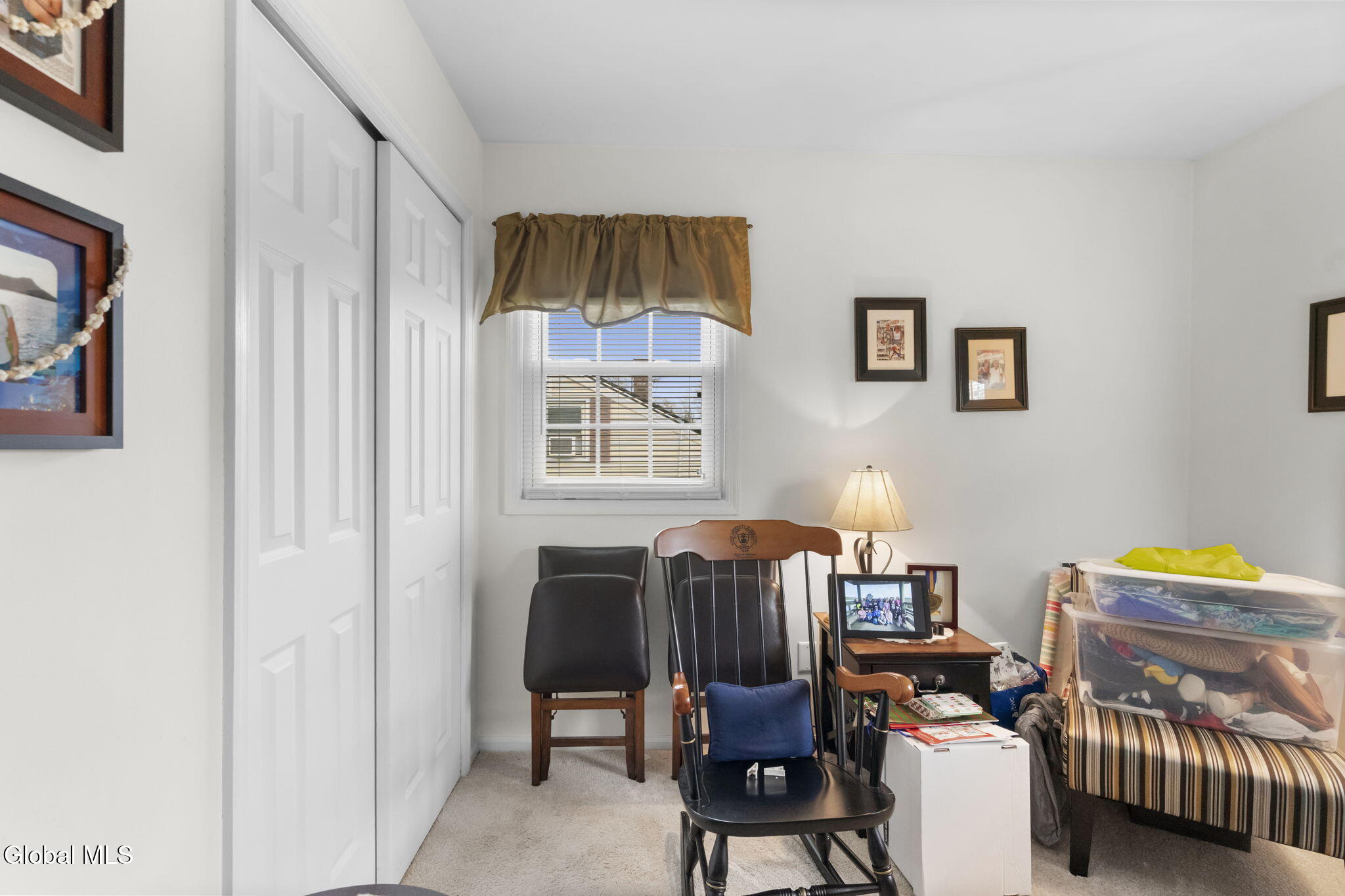 33 Abby Road Latham NY 12110