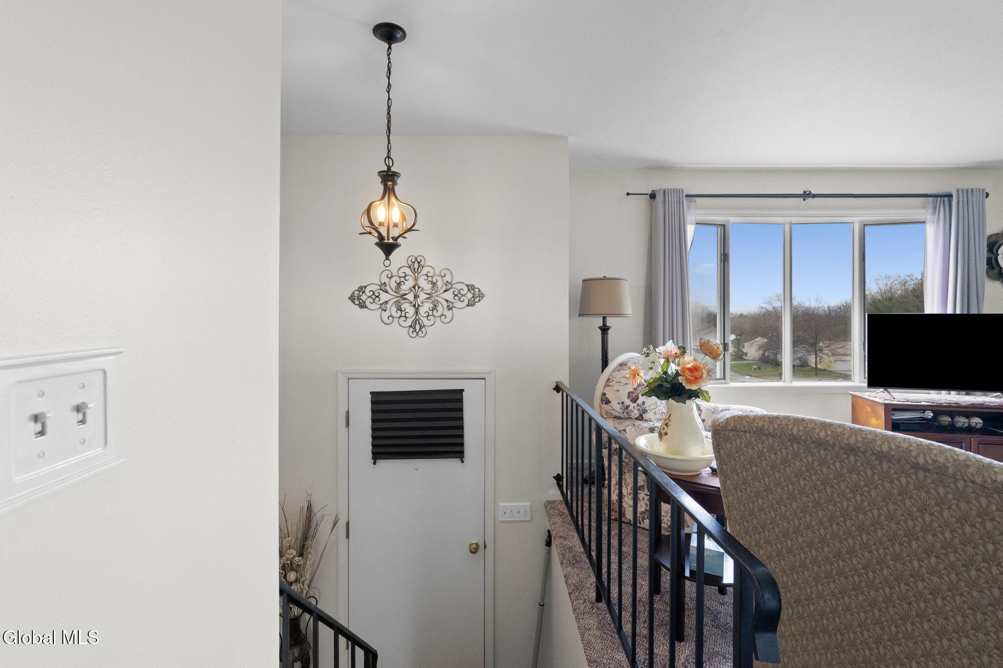33 Abby Road Latham NY 12110