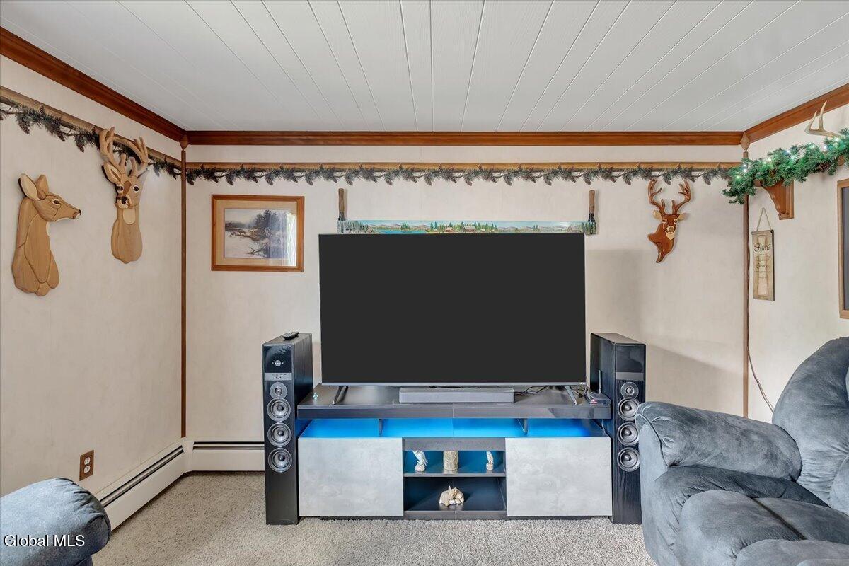 105 Mason Street Johnstown NY 12095