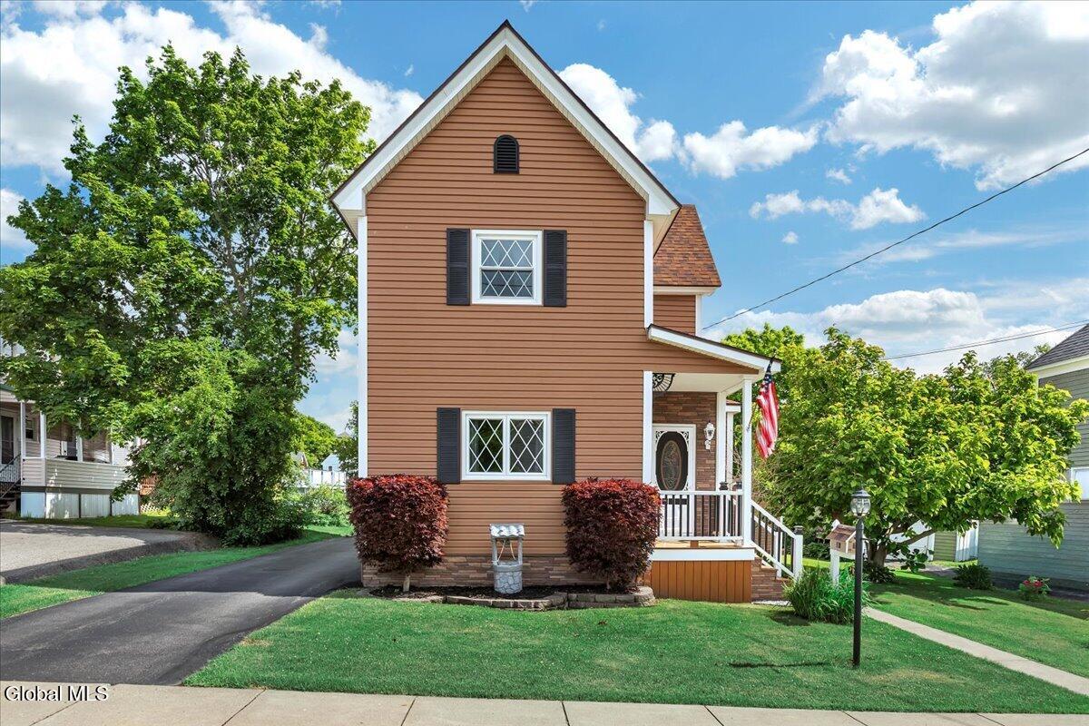 105 Mason Street Johnstown NY 12095