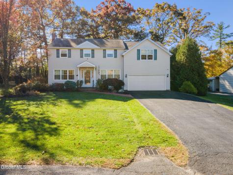 2108 E Baker Avenue Schenectady NY 12309