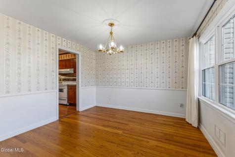 2108 E Baker Avenue Schenectady NY 12309