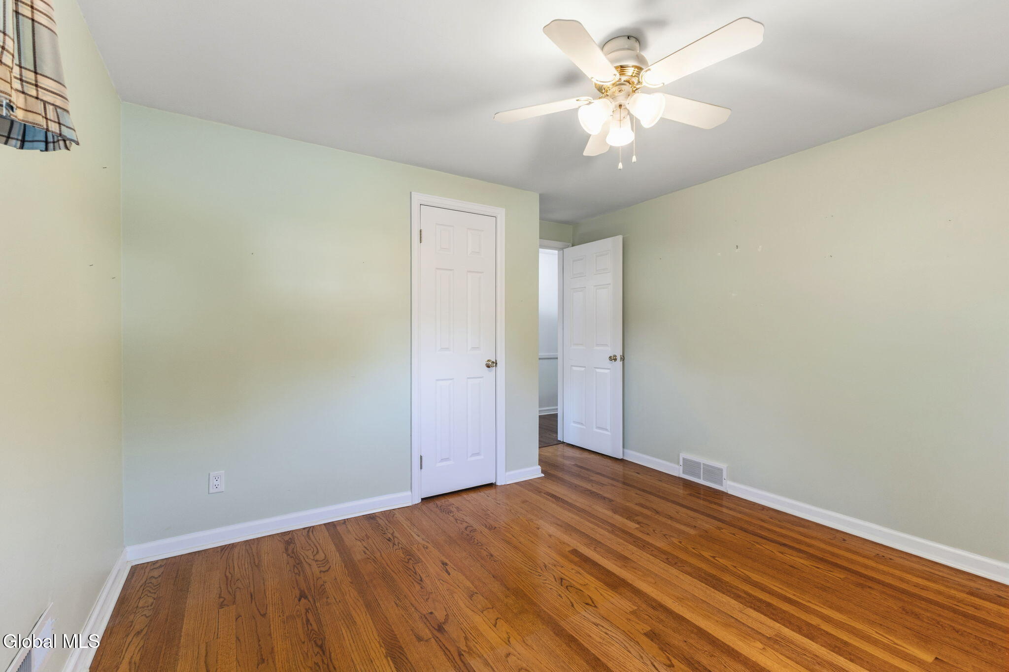2108 E Baker Avenue Schenectady NY 12309