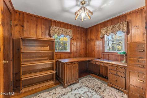 2108 E Baker Avenue Schenectady NY 12309