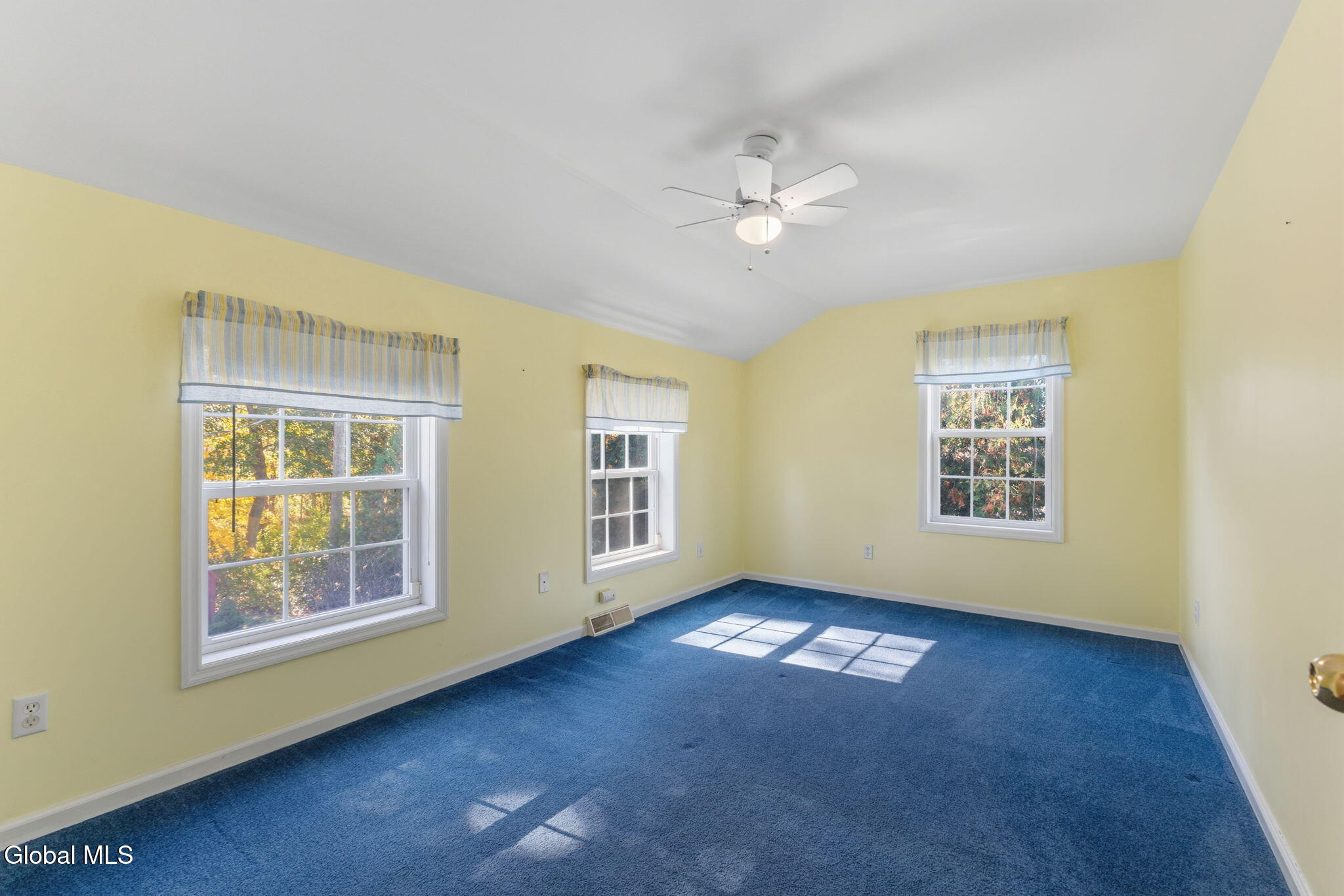 2108 E Baker Avenue Schenectady NY 12309