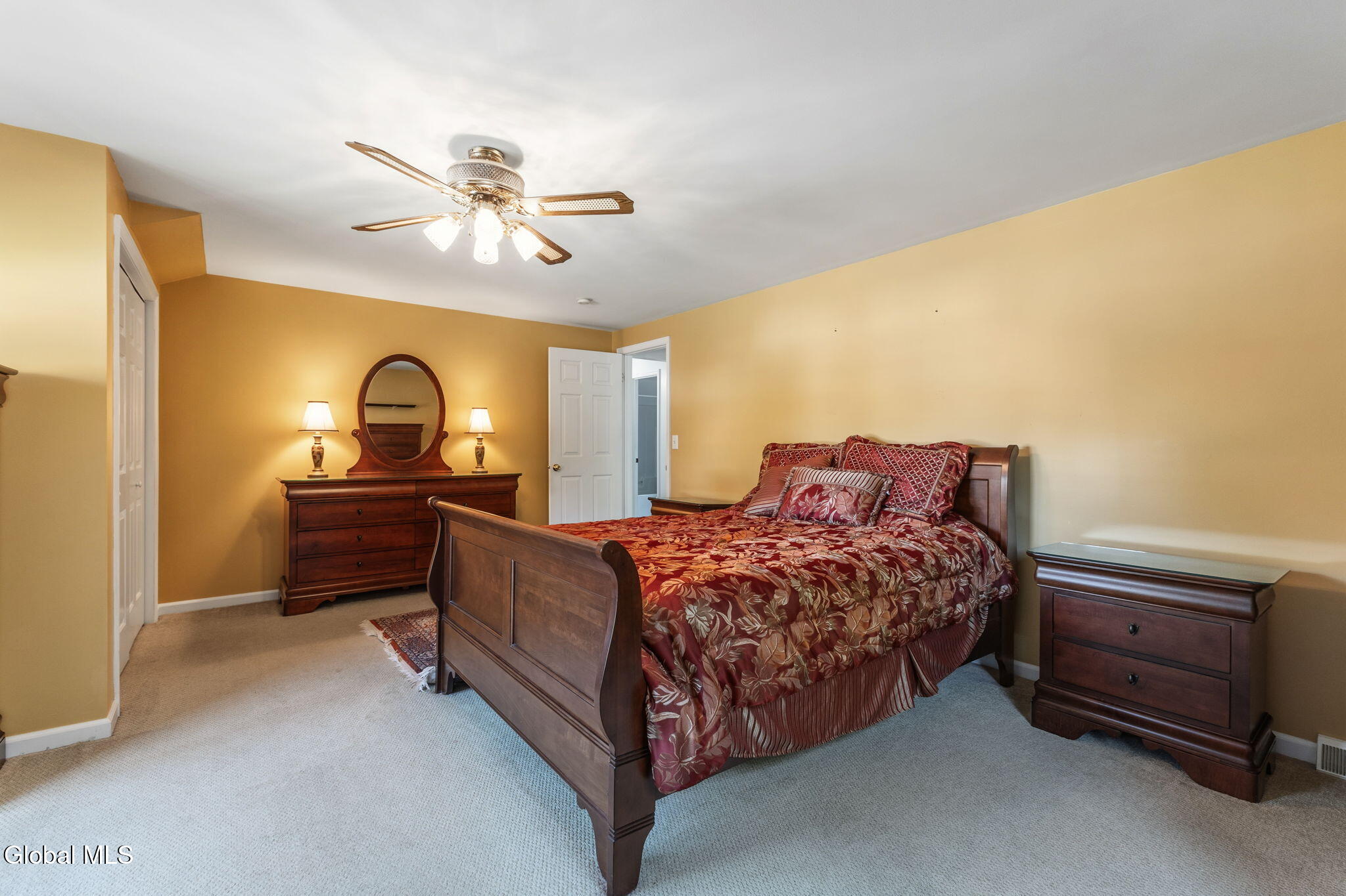 2108 E Baker Avenue Schenectady NY 12309