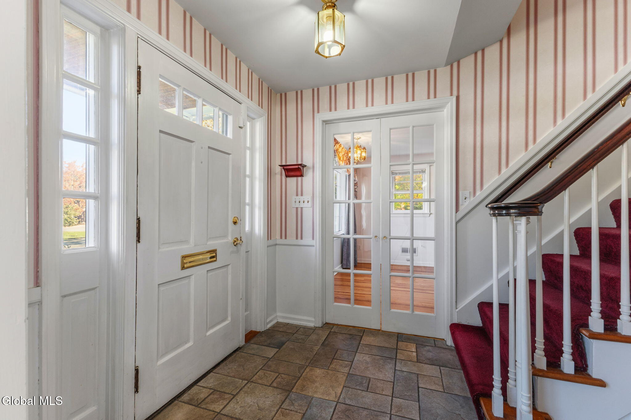 2108 E Baker Avenue Schenectady NY 12309
