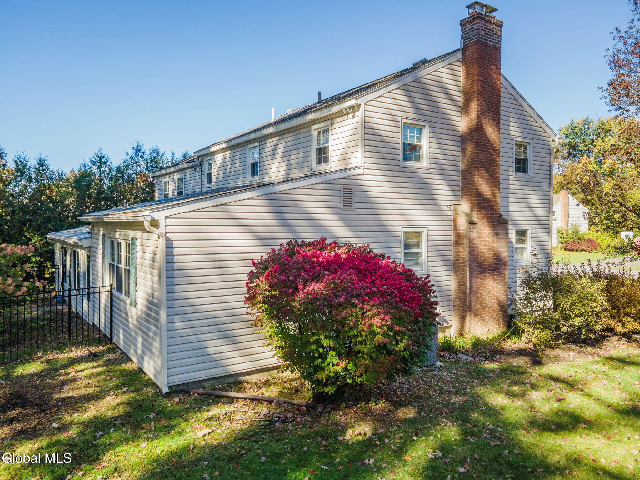 2108 E Baker Avenue Schenectady NY 12309