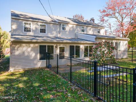 2108 E Baker Avenue Schenectady NY 12309