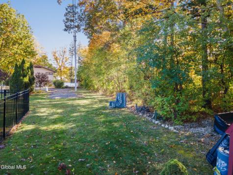 2108 E Baker Avenue Schenectady NY 12309