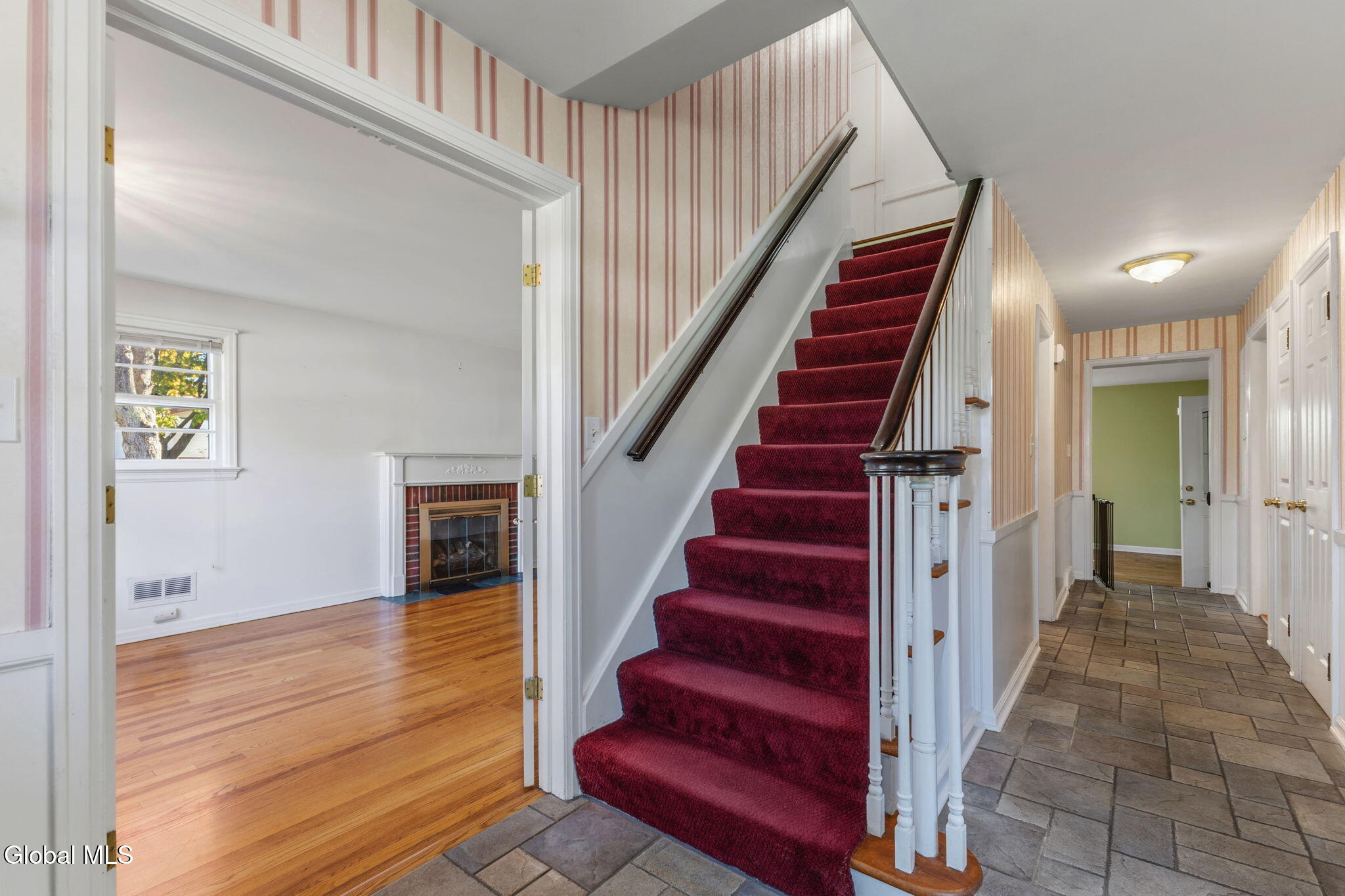 2108 E Baker Avenue Schenectady NY 12309