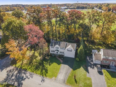 2108 E Baker Avenue Schenectady NY 12309