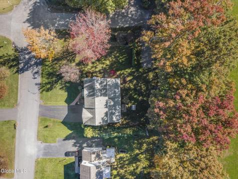 2108 E Baker Avenue Schenectady NY 12309