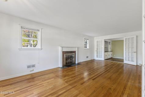 2108 E Baker Avenue Schenectady NY 12309