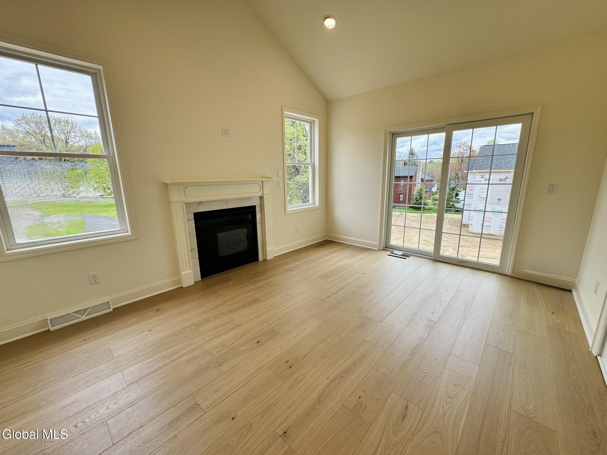 105 Maxwell Road Latham NY 12110