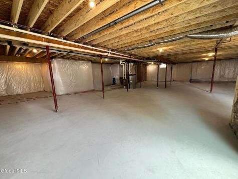 105 Maxwell Road Latham NY 12110