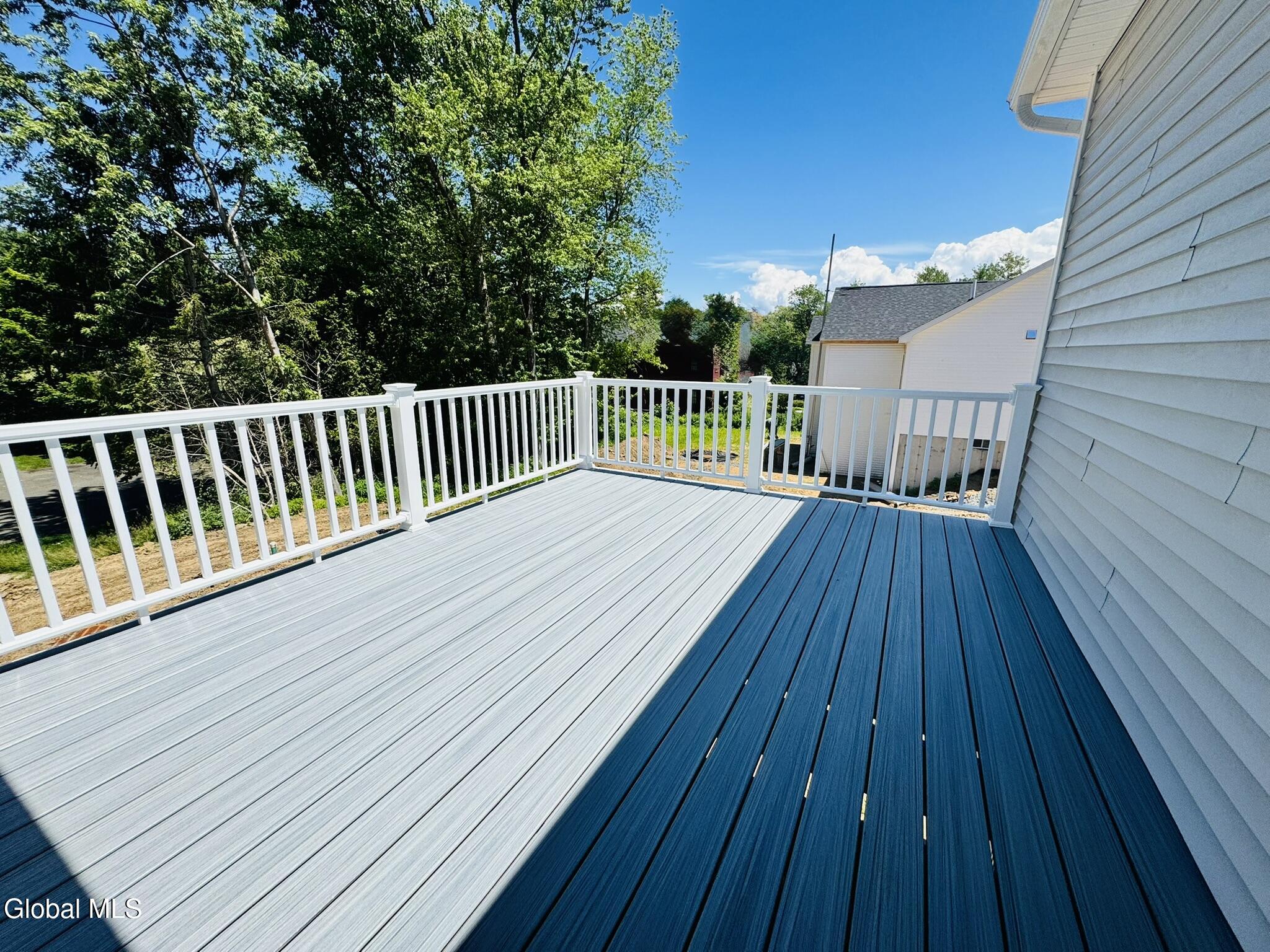 105 Maxwell Road Latham NY 12110
