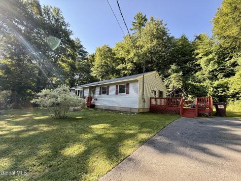 25 Folts Road Corinth NY 12822