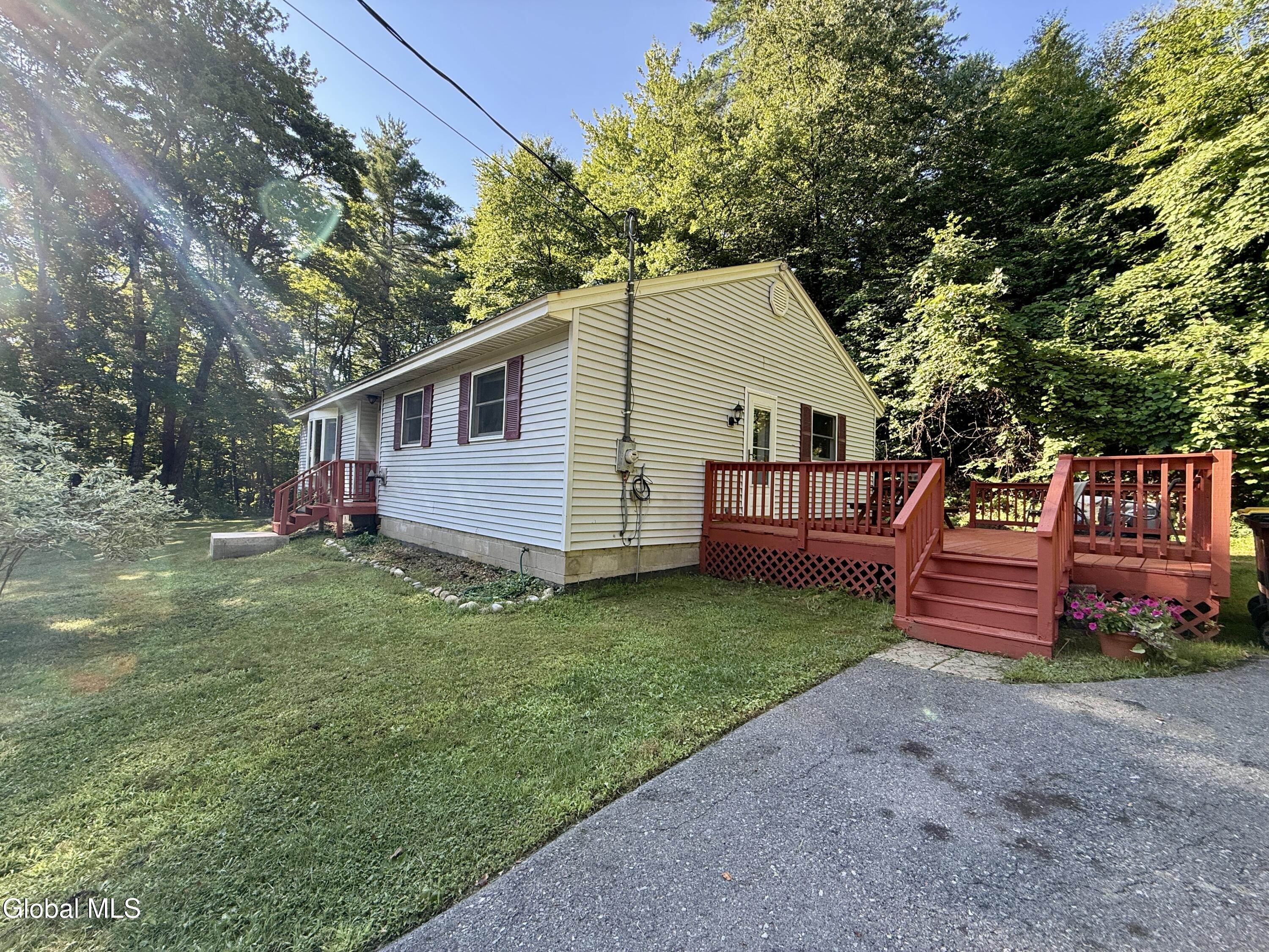 25 Folts Road Corinth NY 12822