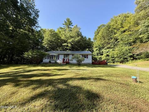 25 Folts Road Corinth NY 12822